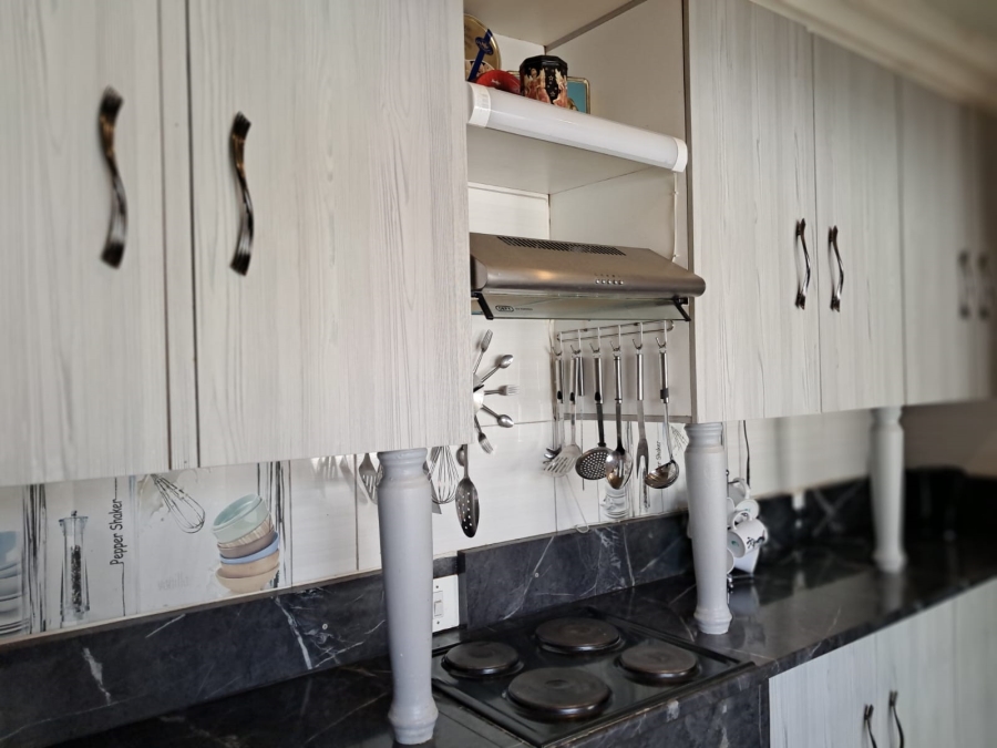 4 Bedroom Property for Sale in Naudeville Free State